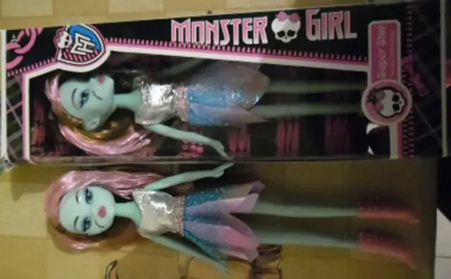 Foto do aviso oficial: Monster Girl Boneca de plástico — risco: Químico (A12/1877/13)