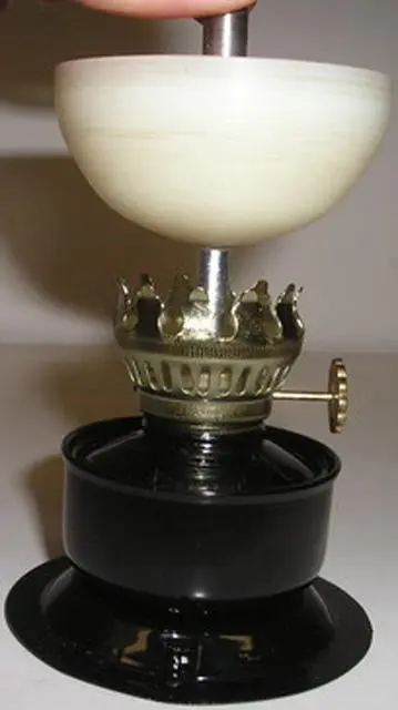 Photo de l’avis officiel: Lampas Delts Lampe à huile — risque: Risque chimique