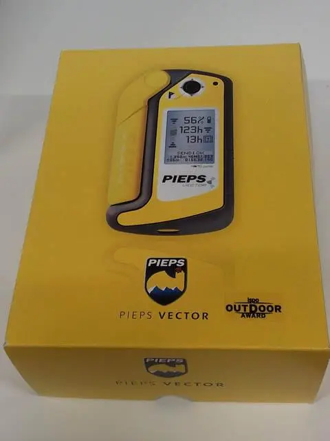 Photo from the official notice: PIEPS Vector avalanche transceiver — suffocation risk