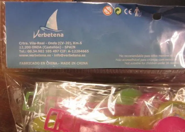 Foto do aviso oficial: Verbetena Mistura de brinquedos de plástico — risco: Engasgamento