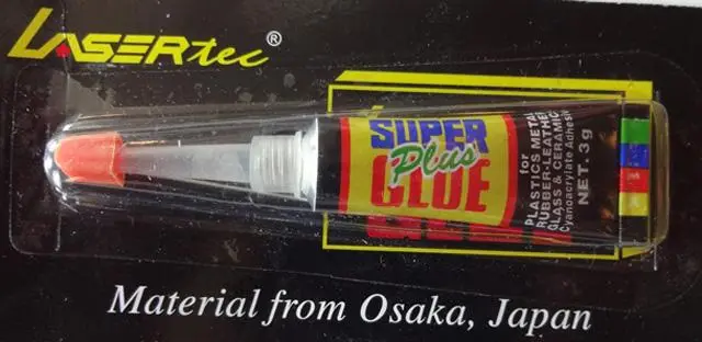 Foto dell’avviso ufficiale: LASERtec LASERtec SUPER GLUE plus Colla — rischio: Rischio chimico