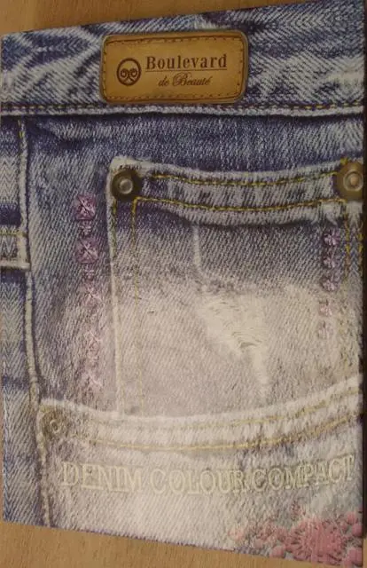Foto dell’avviso ufficiale: KTN - Boulevard de Beauté Denim colour compact Set di trucco — rischio: Rischio chimico (A12/0067/14)