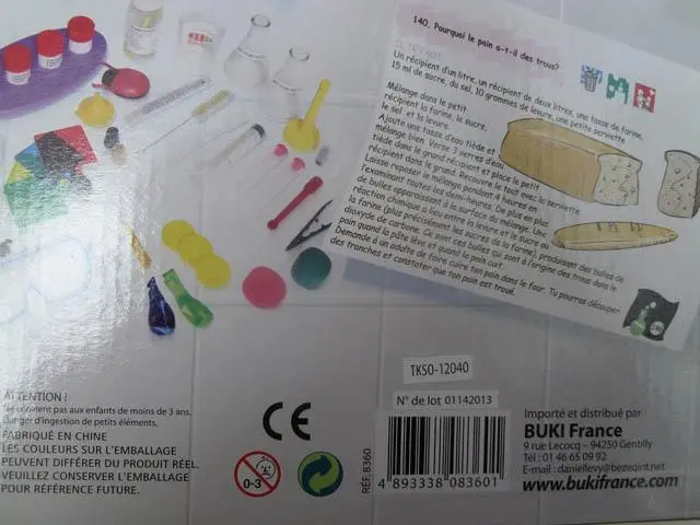 Foto del aviso oficial: BUKI Chimie Sans Danger! (Chemistry without danger) Conjunto de química del juguete — riesgo: Riesgos microbiológicos