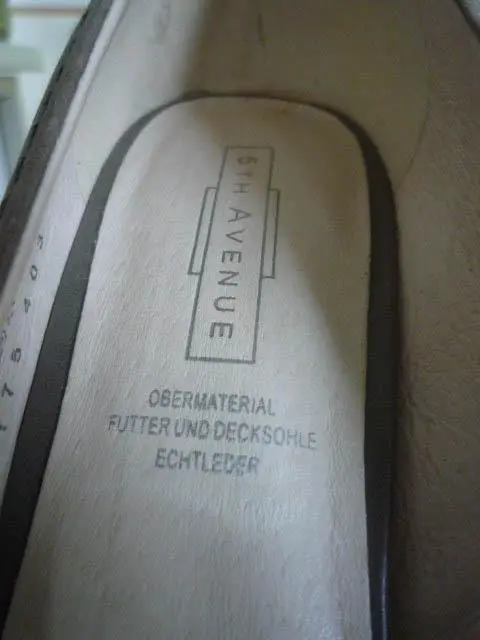 Photo de l’avis officiel: 5 TH Avenue Chaussures pour dames — risque: Risque chimique (A12/0181/14)