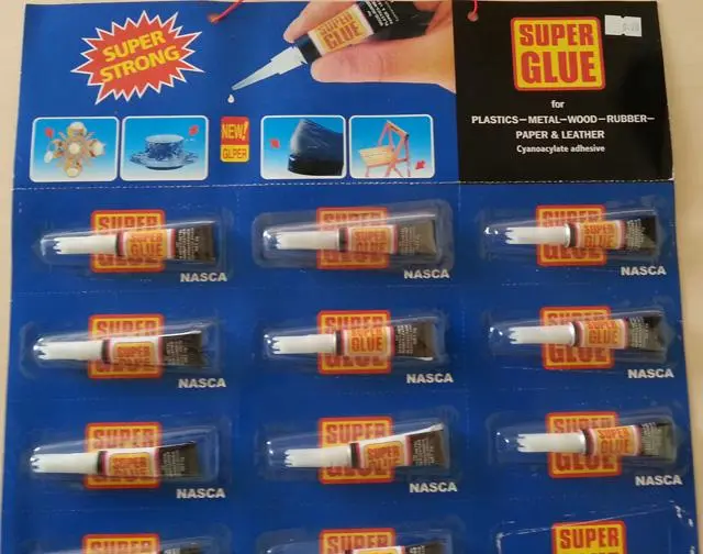 Photo de l’avis officiel: NASCA Super Glue cyanoacrylate adhesive Colle — risque: Risque chimique