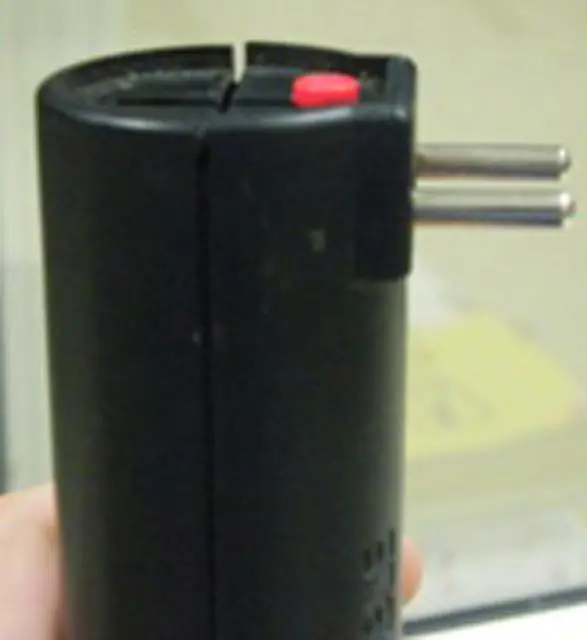 Photo from the official notice: Rechargeable Mosquito Hitting Swatter insect killer — electric shock risk