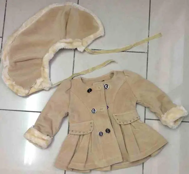 Photo from the official notice: CHICAPRIE FASHION girls' coat — strangulation risk