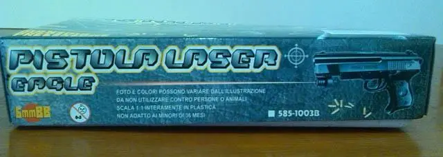 Foto aus der offiziellen Meldung: International Toys Pistola Laser - Eagle Spielzeugpistole mit Laser — Risiko: Sehschaden