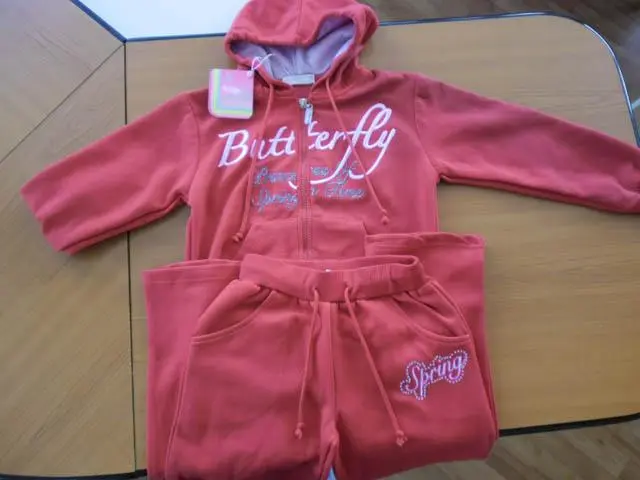 Foto dell’avviso ufficiale: Kaixinshu Kid's Happy Tree Set di abbigliamento per bambini — rischio: Lesioni & Strangolamento