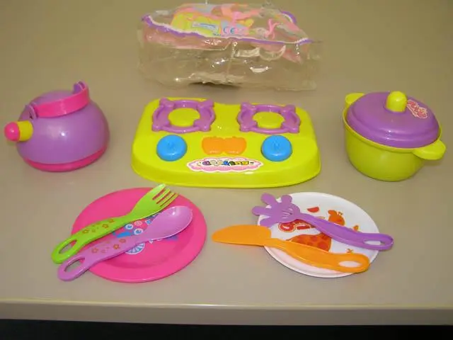 Photo de l’avis officiel: iCom Poland Kit de cuisson en plastique — risque: Risque chimique & Environnement