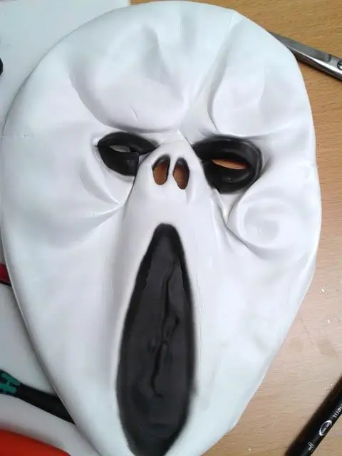 Photo de l’avis officiel: Tucano Howling ghost Costume de fantaisie — risque: Risque chimique