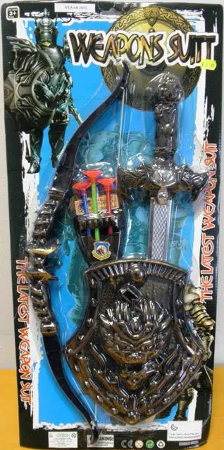 Photo de l’avis officiel: Weapons Suit Jeu de guerriers — risque: Étouffement & Blessures