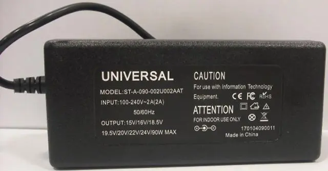 Photo de l’avis officiel: Switching Mode Universal Adaptor Alimentation électrique — risque: Choc électrique