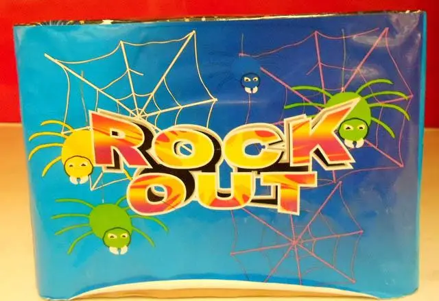 Photo de l’avis officiel: Goliat ROCK OUT Feux d’artifice Batterie de 49 tubes de tir — risque: Brûlures & Blessures
