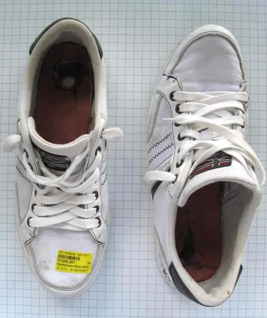 Photo de l’avis officiel: Helly Hansen Norvald Low Chaussures de sport pour hommes — risque: Risque chimique