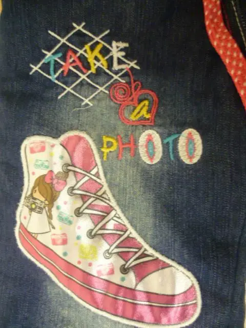 Photo de l’avis officiel: Sealy kids Pantalon en denim pour filles — risque: Blessures