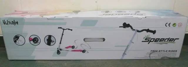 Photo de l’avis officiel: Keela Mini-Speeder, Freestyle Rider Scooter — risque: Blessures