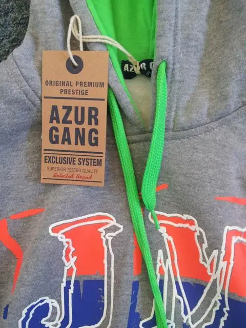 Foto do aviso oficial: AZUR GANG Pijama dos chavalos — risco: Estrangulamento