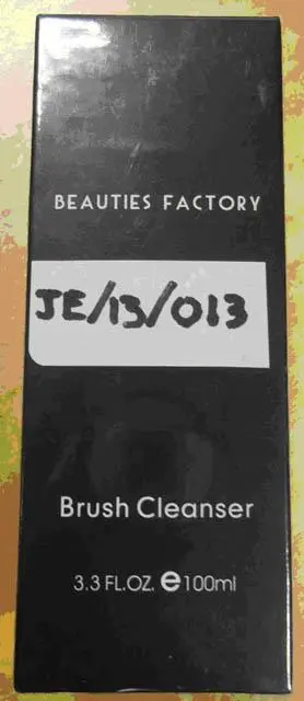 Foto dell’avviso ufficiale: Beauties Factory Brush Cleanser Detergente per pennelli per trucco — rischio: Ambiente