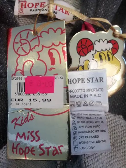 Foto aus der offiziellen Meldung: Hope Star Miss Hope Star Sweatshirt für Mädchen — Risiko: Strangulierung