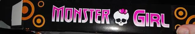 Foto do aviso oficial: Monster girl Boneca de plástico — risco: Químico (A12/0854/14)