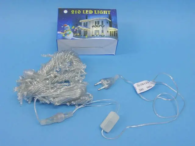 Photo de l’avis officiel: 210 LED Light Chaîne d’éclairage — risque: Brûlures & Choc électrique
