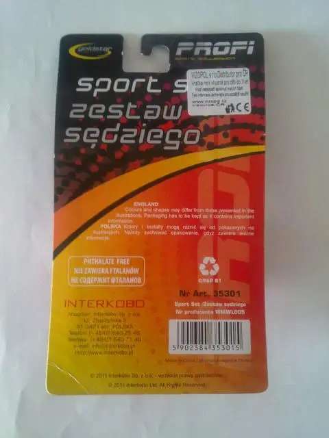 Foto aus der offiziellen Meldung: Profi sport collection Sport Set (Zestaw Sedziego) Pfeifen — Risiko: Ersticken