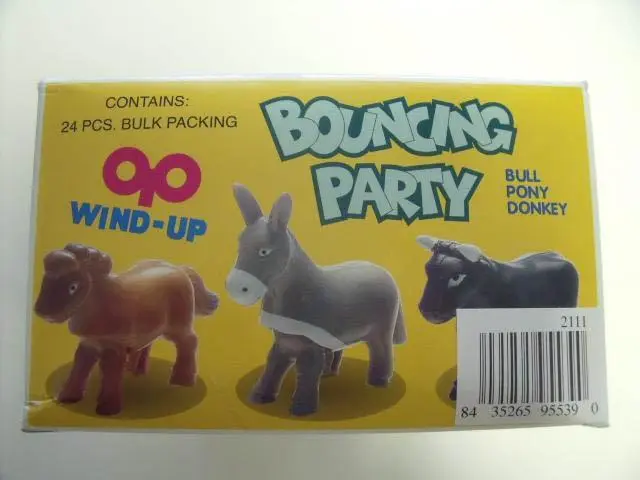 Photo from the official notice: Hans Bouncing Party plastic toy animals — choking risk