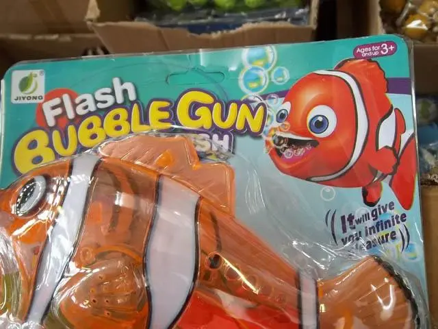 Photo de l’avis officiel: JIYONG Flash Bubble Gun Pistolet à bulles — risque: Risque chimique & Dommages à la vue
