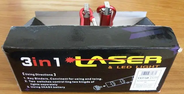Foto aus der offiziellen Meldung: 3in1 LASER &amp; LED LIGHT Laserpointer — Risiko: Sehschaden