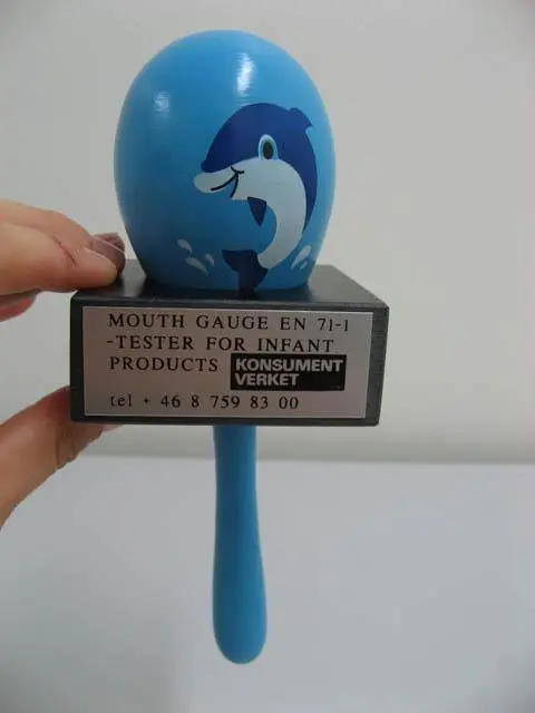 Foto do aviso oficial: Magtoys Chocalho — risco: Engasgamento (A12/0990/14)