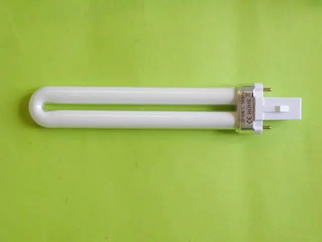 Photo from the official notice: Cn Slim UV Lamp nail dryer — cuts & electric shock risk