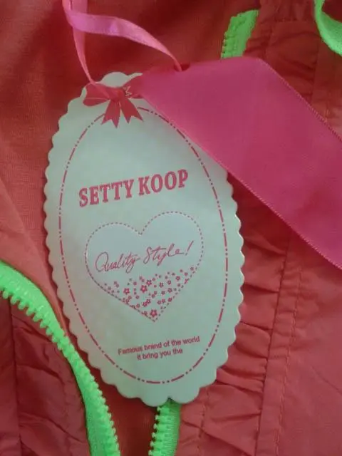 Photo from the official notice: Setty Koop children's jacket — strangulation risk (A12/1076/14)