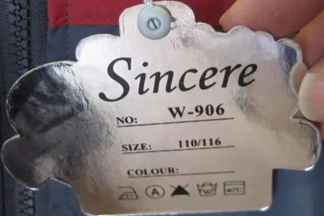 Photo from the official notice: Sincere children’s jacket — strangulation risk