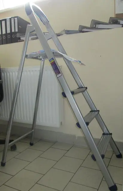 Photo de l’avis officiel: Cakmak Merdiven ladder 3+1 Échelle — risque: Blessures