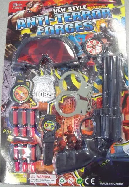 Photo de l’avis officiel: Anti - Terror Forces Ensemble d’armes de jouet — risque: Étouffement