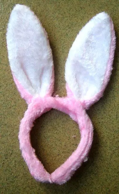 Foto dell’avviso ufficiale: Kardosjáték Nyuszifül ('bunny ears') Fascia per capelli giocattolo — rischio: Ustioni