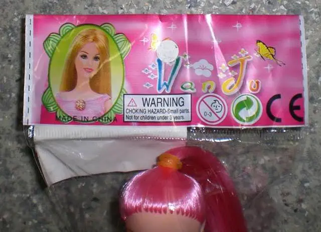 Foto do aviso oficial: Wan Ju Boneca de plástico — risco: Químico (A12/1388/14)
