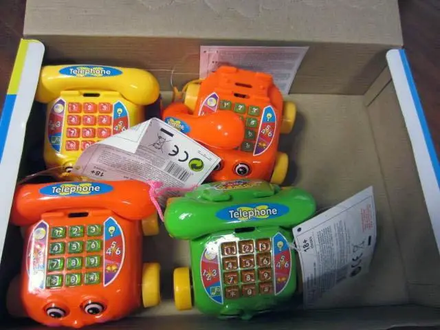Foto aus der offiziellen Meldung: Fantástiko Telephone Spielzeug Handy — Risiko: Ersticken