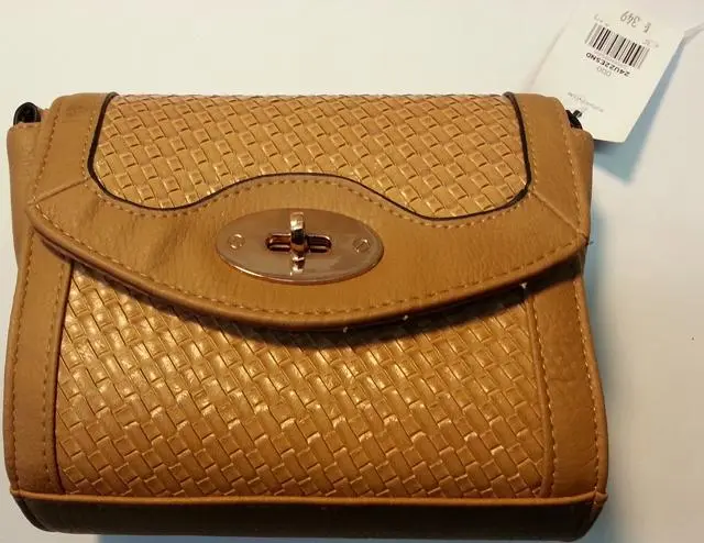 Foto dell’avviso ufficiale: Top Shop Borsa/borsa — rischio: Ambiente