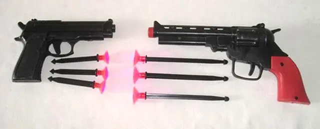 Photo from the official notice: Police Super Power toy gun set — choking risk