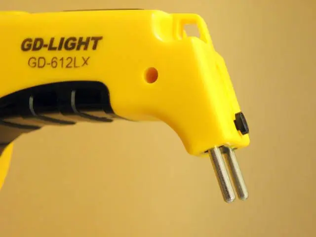 Photo de l’avis officiel: GD-LIGHT Torche rechargeable — risque: Choc électrique & Incendie