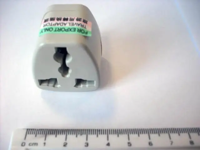 Foto do aviso oficial: As Travel Adaptor Adaptador de plugue de viagem — risco: Choque elétrico