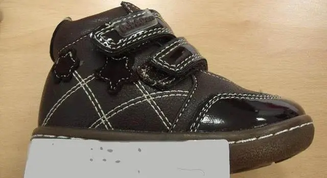 Photo de l’avis officiel: Deb &amp; Dan Chaussures pour bébés — risque: Étouffement