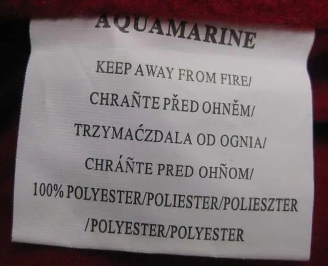 Photo from the official notice: Aquamarine children's sleeveless jacket — strangulation risk