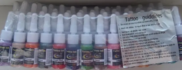 Foto del aviso oficial: Hao Tattoo 1)Bright Black 2)True Magenta 3)Dark Chocolate Conjunto de tinta de tatuaje — riesgo: Riesgos químicos