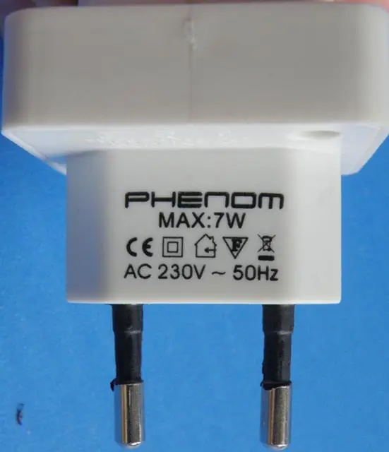 Foto do aviso oficial: PHENOM Night Light with Switch Luz noturna — risco: Choque elétrico