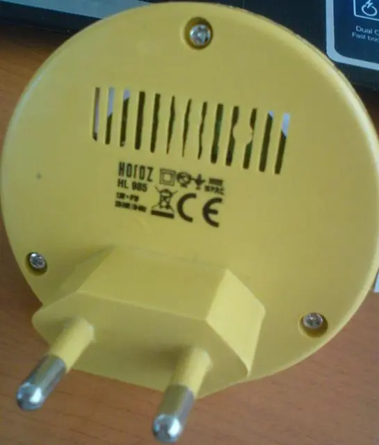 Foto dell’avviso ufficiale: Horoz Electric Energy Saving Fluorescent Night Light Luce notturna — rischio: Scossa elettrica