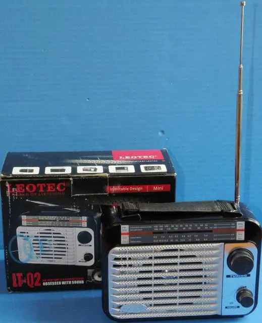Photo de l’avis officiel: LEOTEC Obsessed With Sound Radio portable — risque: Choc électrique