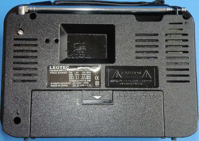 Photo de l’avis officiel: LEOTEC Obsessed With Sound Radio portable — risque: Choc électrique